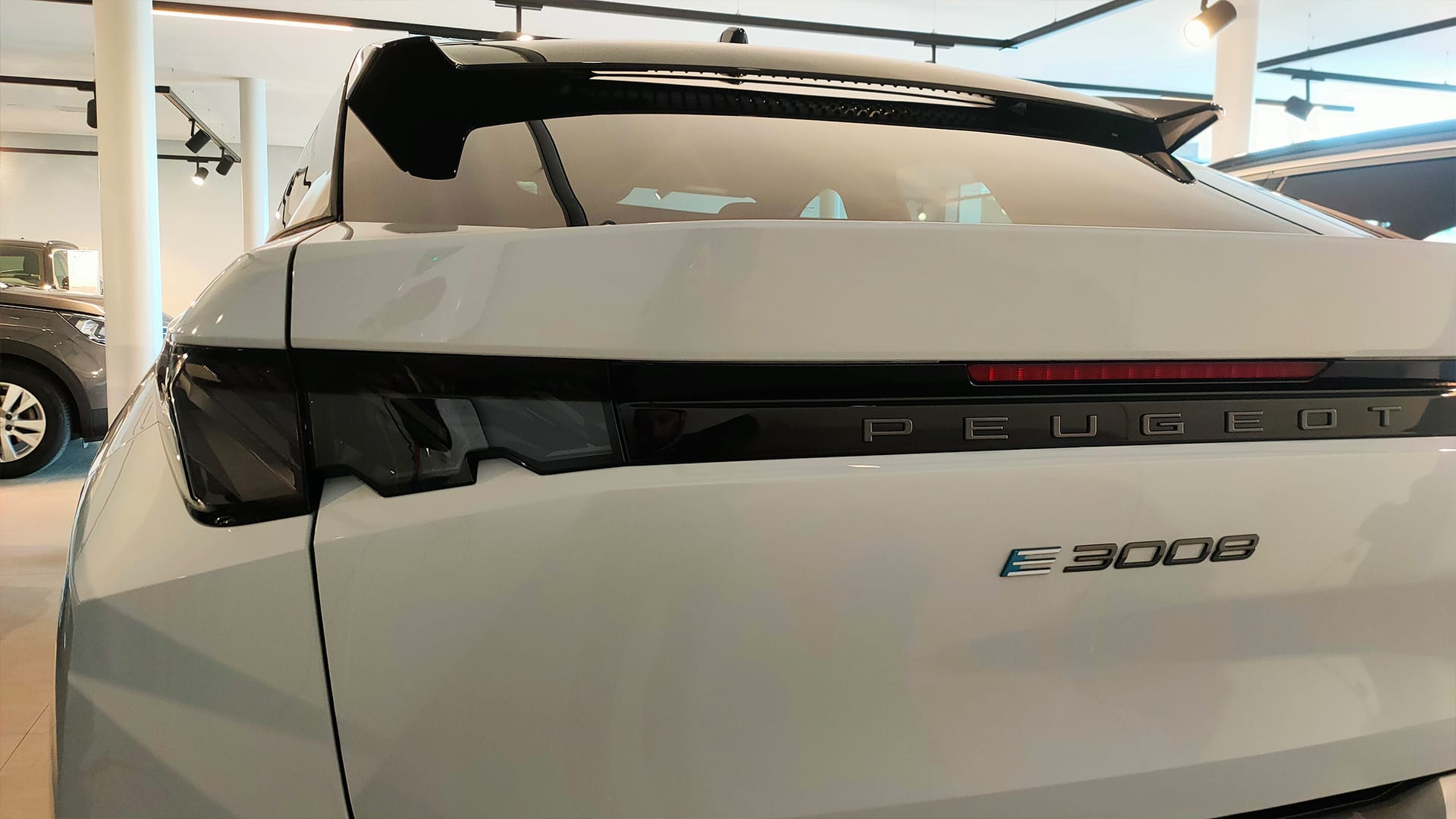 202502 - Detech fleet aflevering Peugeot E3008 E5008