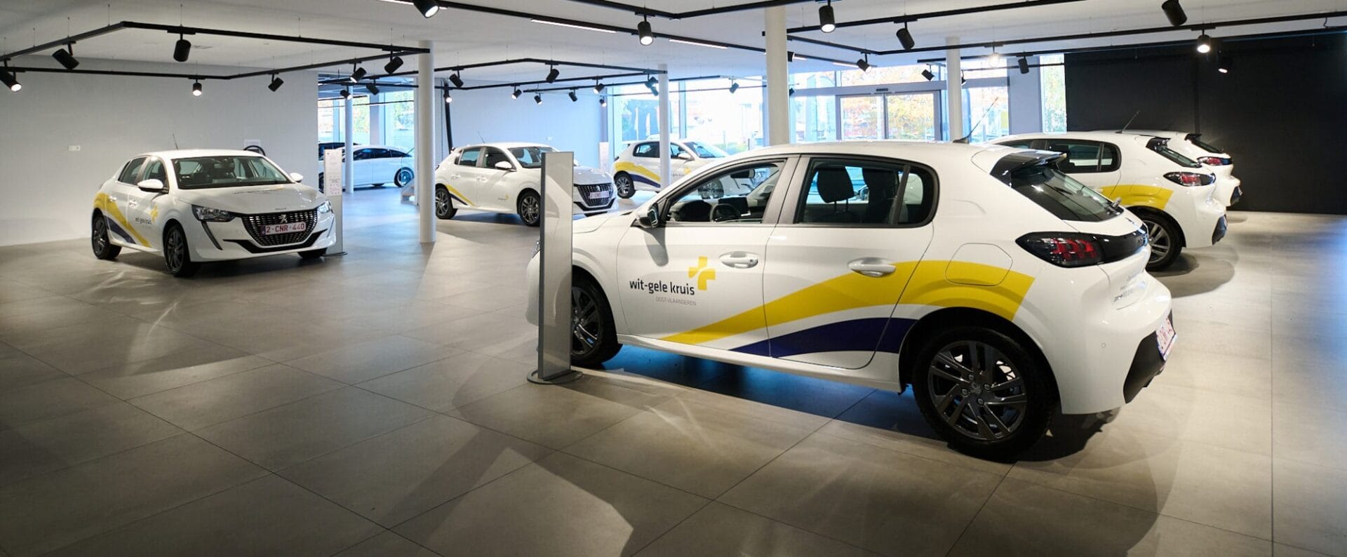 fleet levering auto witgele kruis